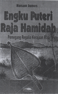 Image of Engku puteri raja hamidah pemegang regalia kerajaan Riau